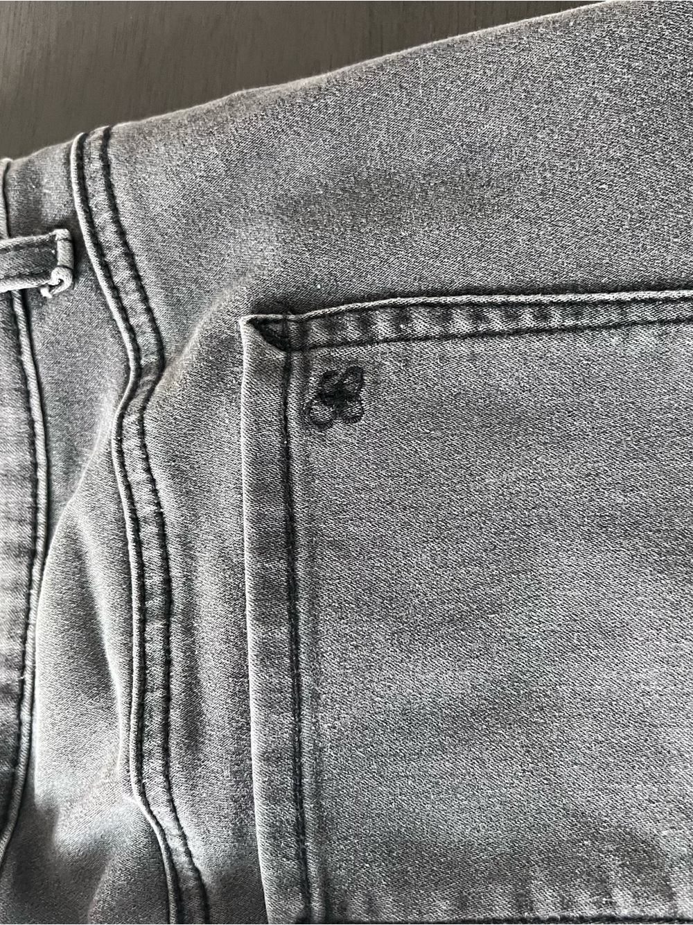 Jessica Simpson Grey Boyfriend Skinny Jeans - Picture 8 of 12